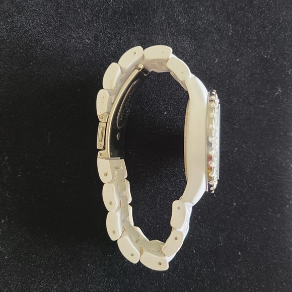 White Watch - Picture 4 of 6